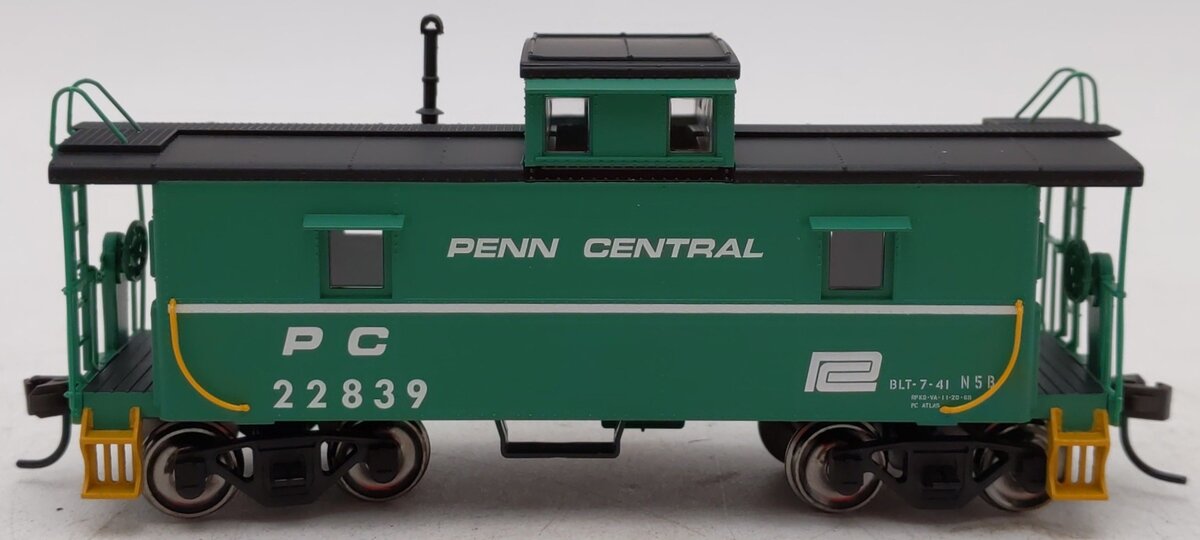 Atlas 11320 HO Penn Central Cupola Caboose #22839