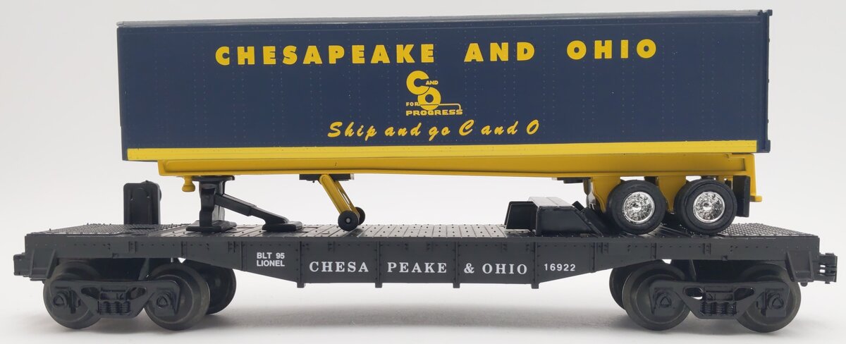 Lionel 6-16922 O Gauge Chesapeake & Ohio Flatcar with Trailer #16922 EX/Box