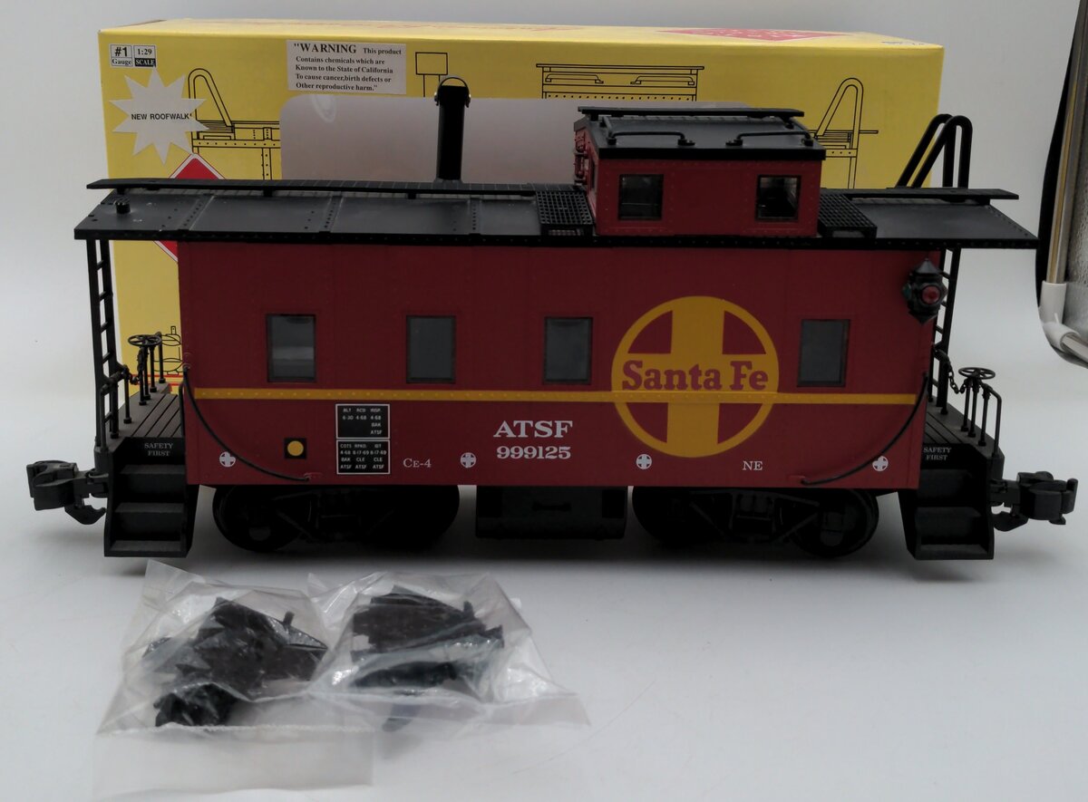 Aristo-Craft 42106 G Santa Fe Long Steel Caboose w/Metal Wheels #999125 EX/Box