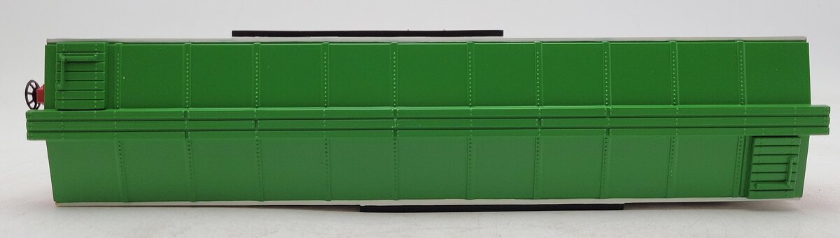 MTH 30-79189 O Gauge Christmas Operating Boxcar w/Signal Man LN/Box