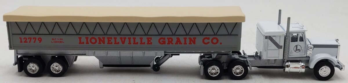 Lionel 6-12779 O Gauge Lionelville Grain Co. Tractor & Grain Rig EX/Box