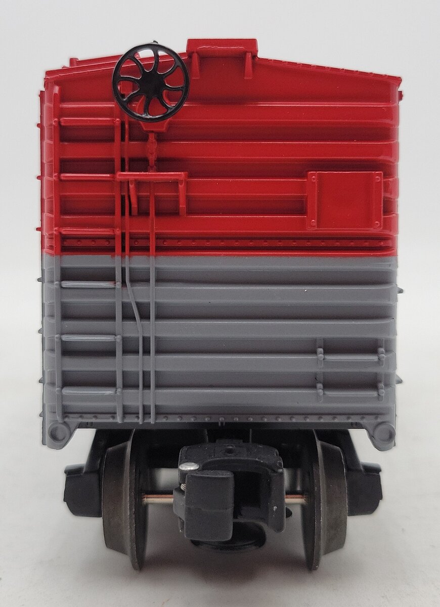 Lionel 6-19827 O Gauge New York Central Operating Box Car LN/Box