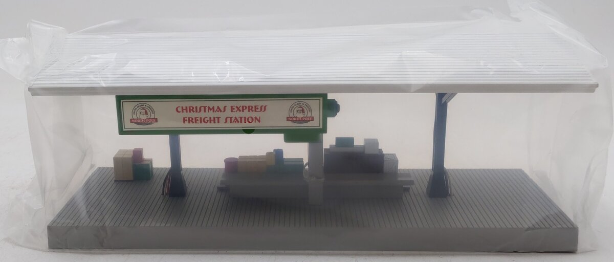 MTH 30-9160 North Pole Operating Freight Platform NIB
