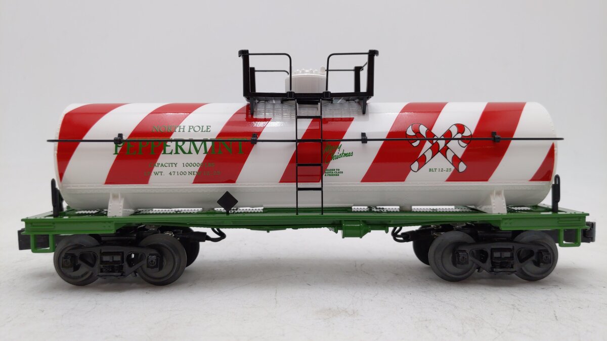 MTH 30-73536 O Christmas Smoking Tank Car