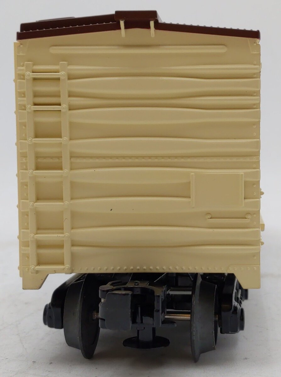 MTH 30-74014 O Gauge Auto Transportation Car w/ Two '67 VW Bugs LN/Box