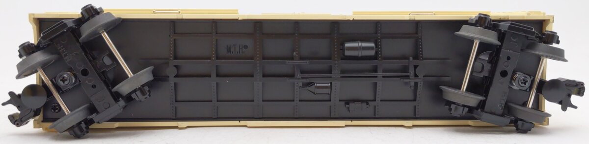 MTH 30-74014 O Gauge Auto Transportation Car w/ Two '67 VW Bugs LN/Box