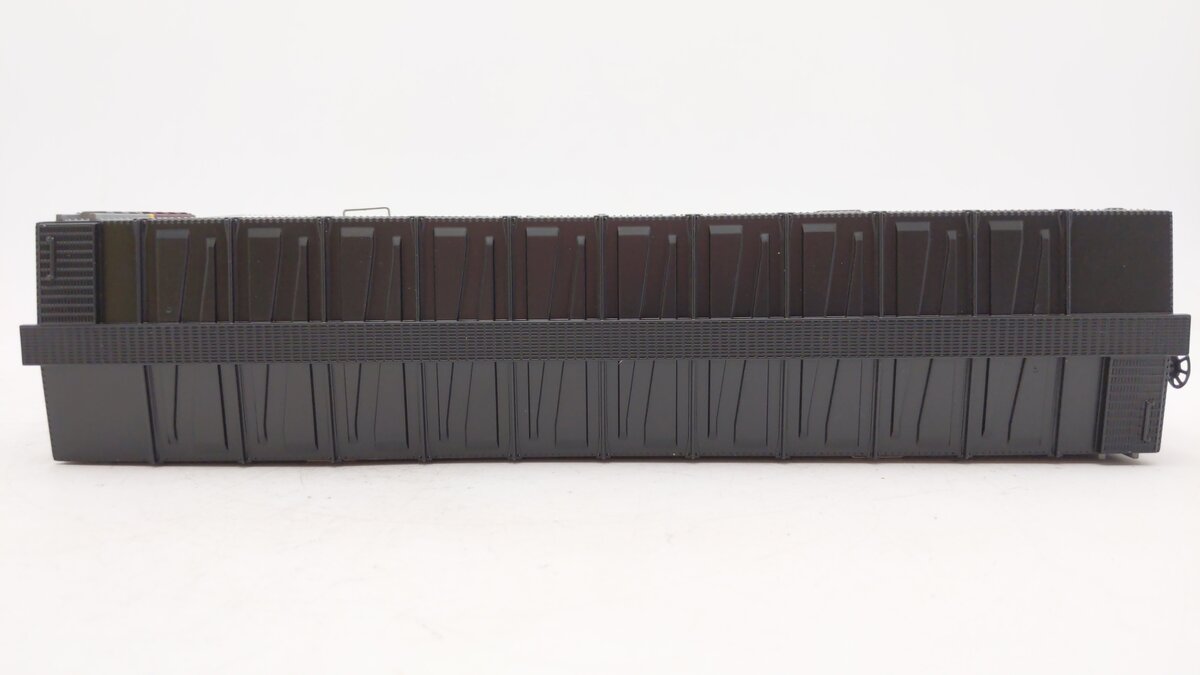MTH 30-74616 CP 40' Window Mint Boxcar w/Gold