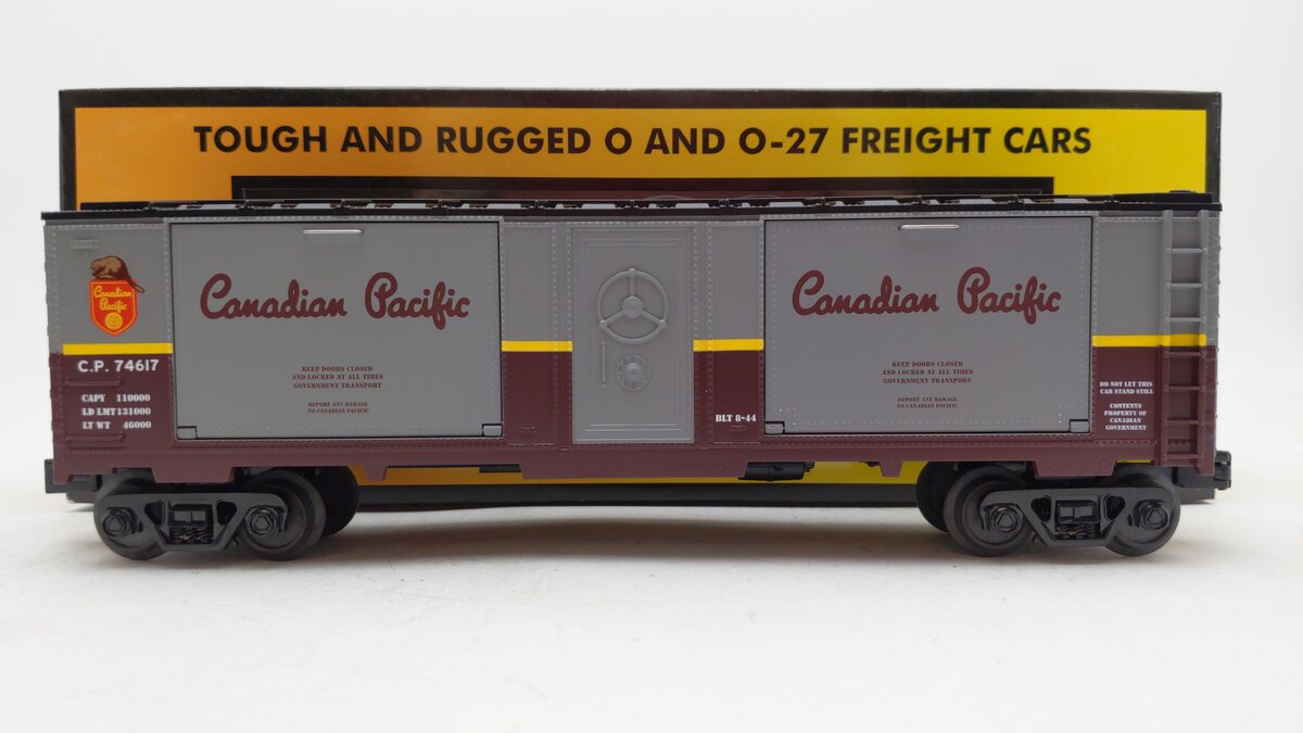 MTH 30-74616 CP 40' Window Mint Boxcar w/Gold