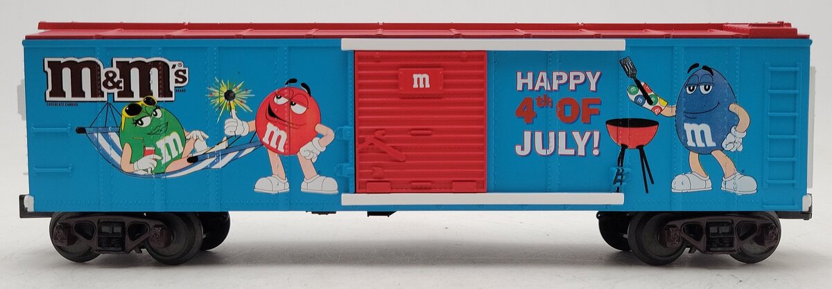 MTH 30-74642 O Gauge M&M's 4th of July Boxcar w/Blinking Light