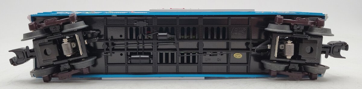 MTH 30-74642 O Gauge M&M's 4th of July Boxcar w/Blinking Light