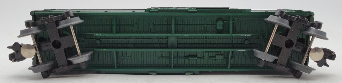 Lionel 6-5704 O Gauge Budweiser "King of Bottled Beer" Woodside Refrigerator Car LN/Box