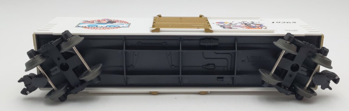 Lionel 6-19265 O Gauge Mickeys 65th Birthday Hi-Cube Boxcar