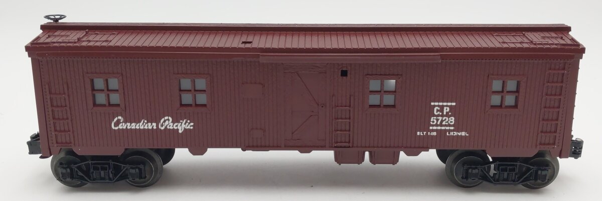 Lionel 6-5728 O Gauge Canadian Pacific Bunk Car NIB
