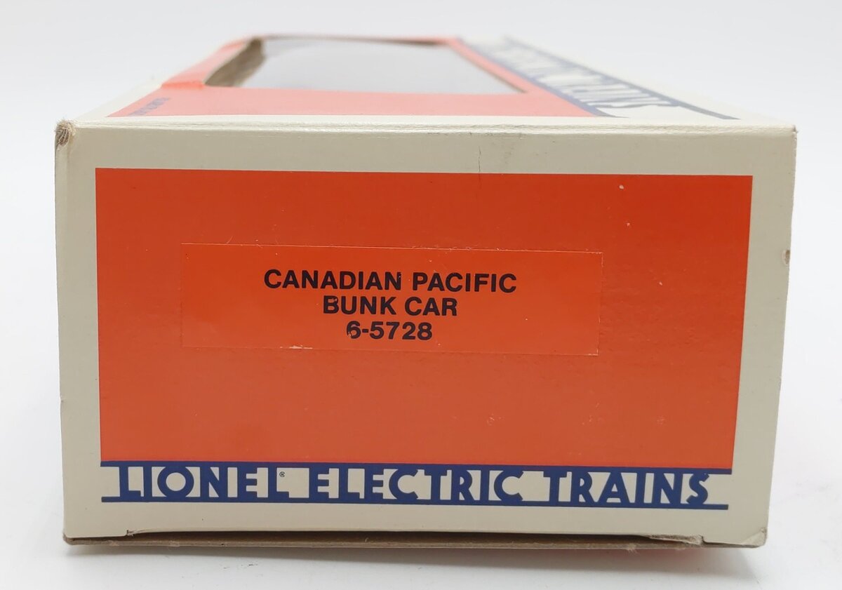 Lionel 6-5728 O Gauge Canadian Pacific Bunk Car NIB