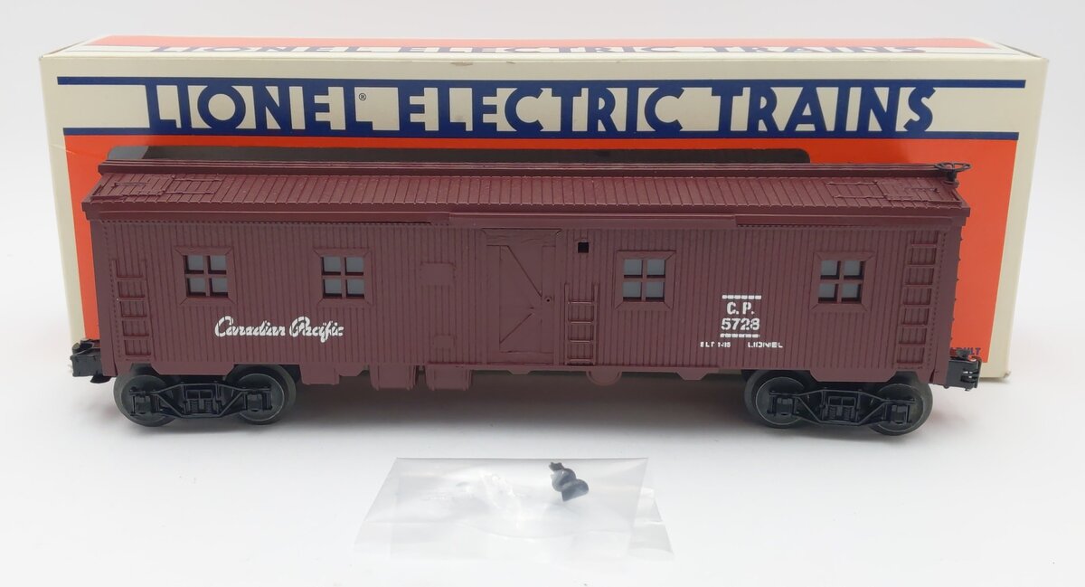 Lionel 6-5728 O Gauge Canadian Pacific Bunk Car NIB