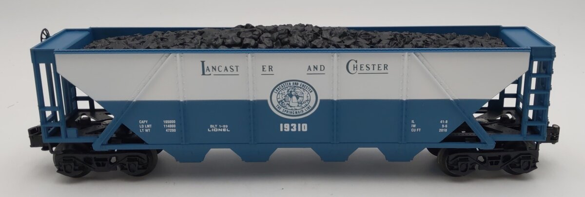 Lionel 6-19310 O Gauge Lancaster and Chester 4-Bay Hopper w/Coal Load LN/Box