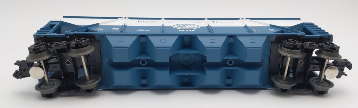 Lionel 6-19310 O Gauge Lancaster and Chester 4-Bay Hopper w/Coal Load LN/Box