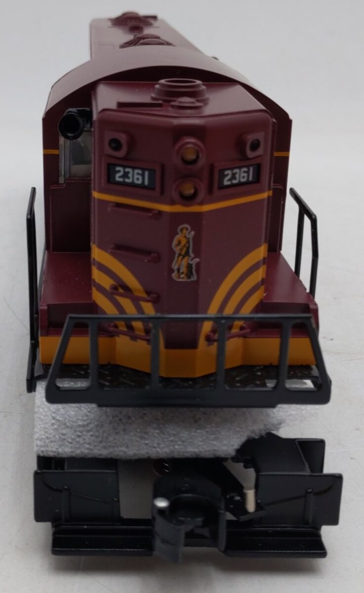 Lionel 6-58214 LCCA B&M Non-Powered GP-7 Diesel Locomotive #2361 LN/Box