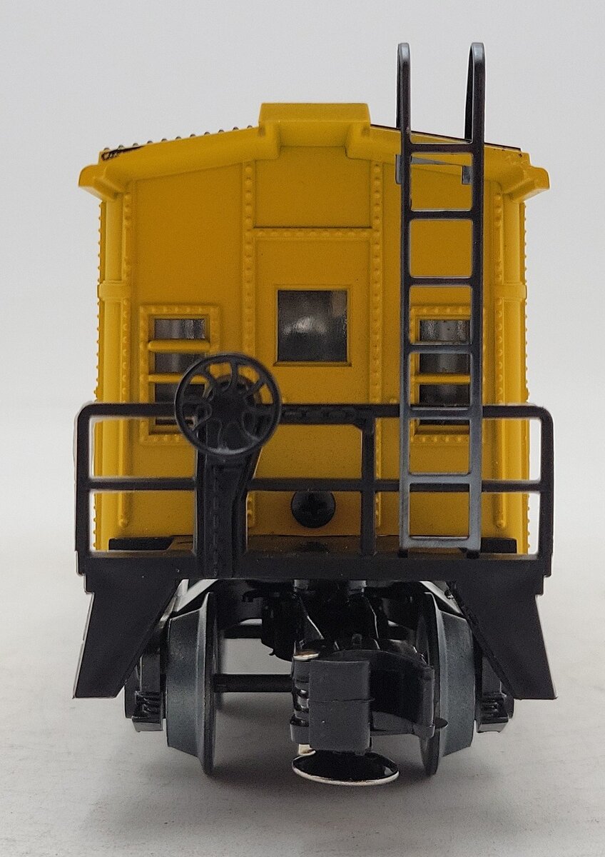 Lionel 6-9361 O Chicago & North Western Bay Window Illuminated Caboose #9361 LN/Box
