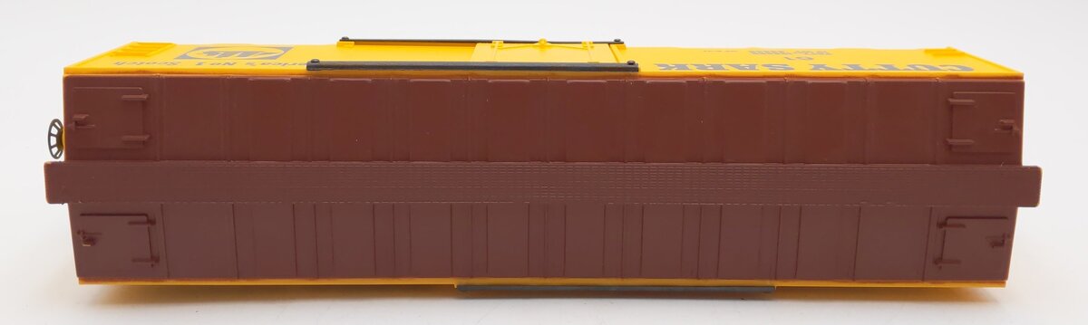 KMT 61 O Gauge Cutty Sark Scotch Reefer Car #61 LN/Box