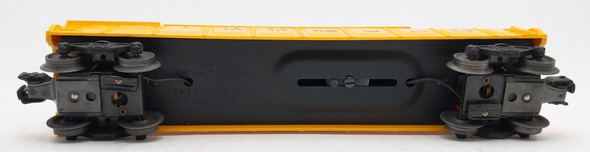 Lionel 3562-50 Vintage O Yellow AT&SF Operating Barrel Car- Unpainted Version EX