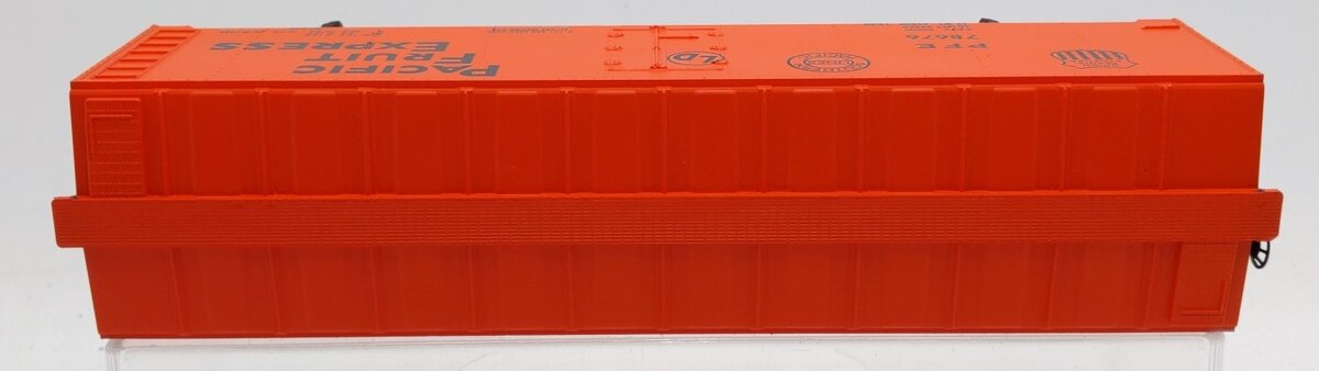 KMT 78676 Vintage O Pacific Fruit Express Refrigerator Car EX/Box