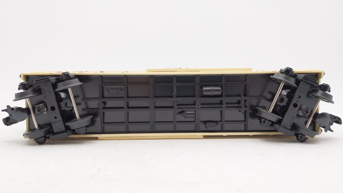 MTH 30-74184 O Gauge New Years 2005 Box Car LN