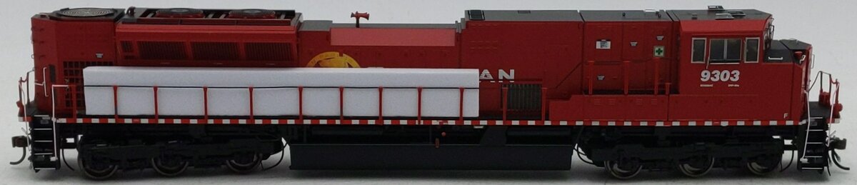 Athearn G27333 HO Canadian Pacific G2 SD90MAC-H Diesel Loco DCC/Sound #9303
