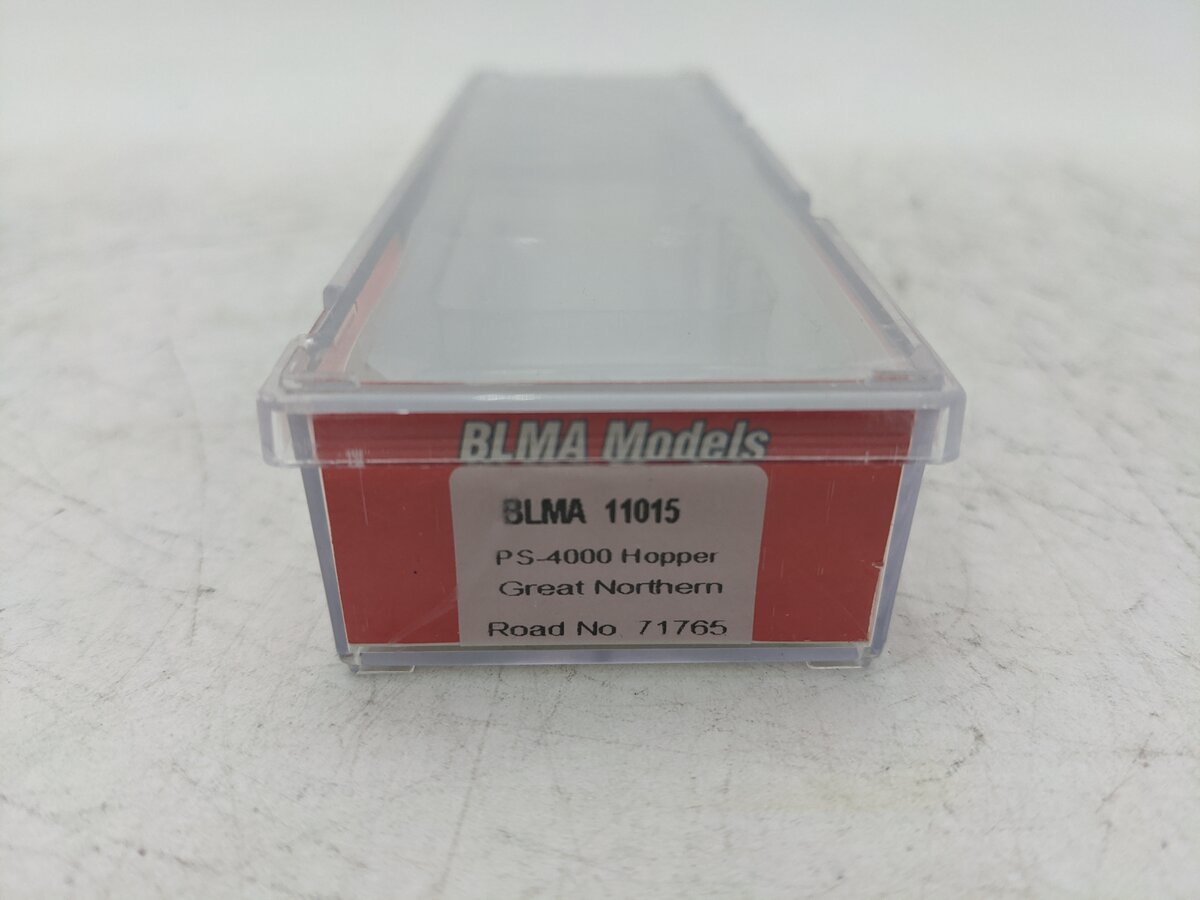 BLMA Models 11015 N Great Northern PS-4000 Covered Hopper #71765