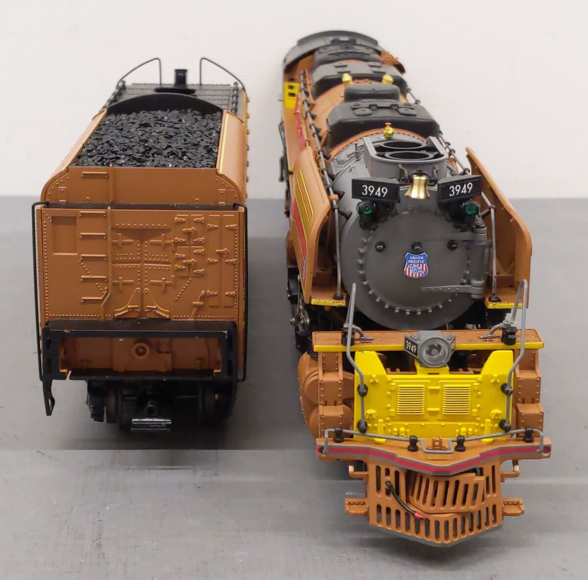Lionel 1931290 O Union Pacific BTO Vision Challenger Steam LCS with BT #3949 EX/Box