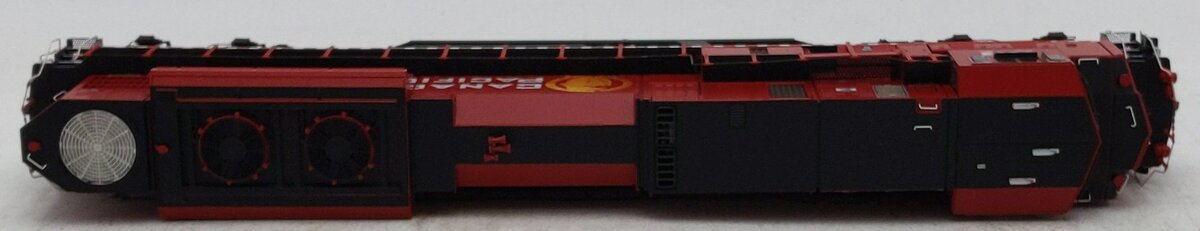 Athearn G27332 HO Canadian Pacific G2 SD90MAC-H Diesel Loco DCC/Sound #9302