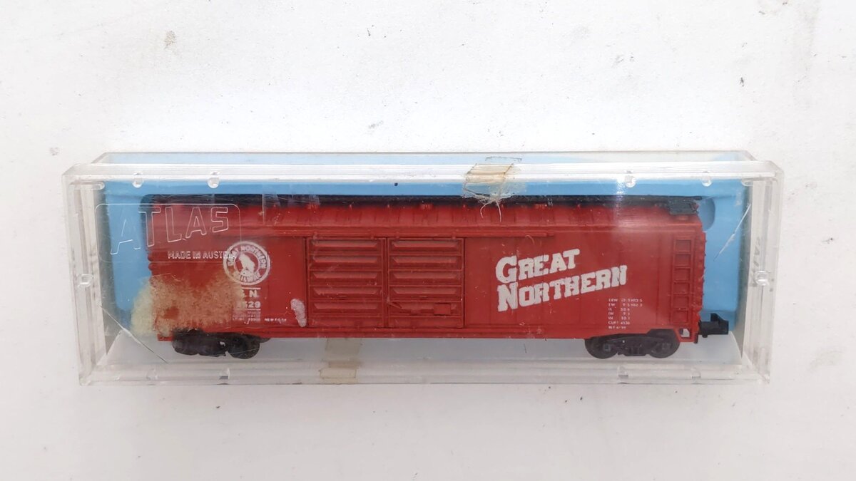 Atlas 2334 N Scale Great Northern 50' Double Door Box Car #3529 EX/Box
