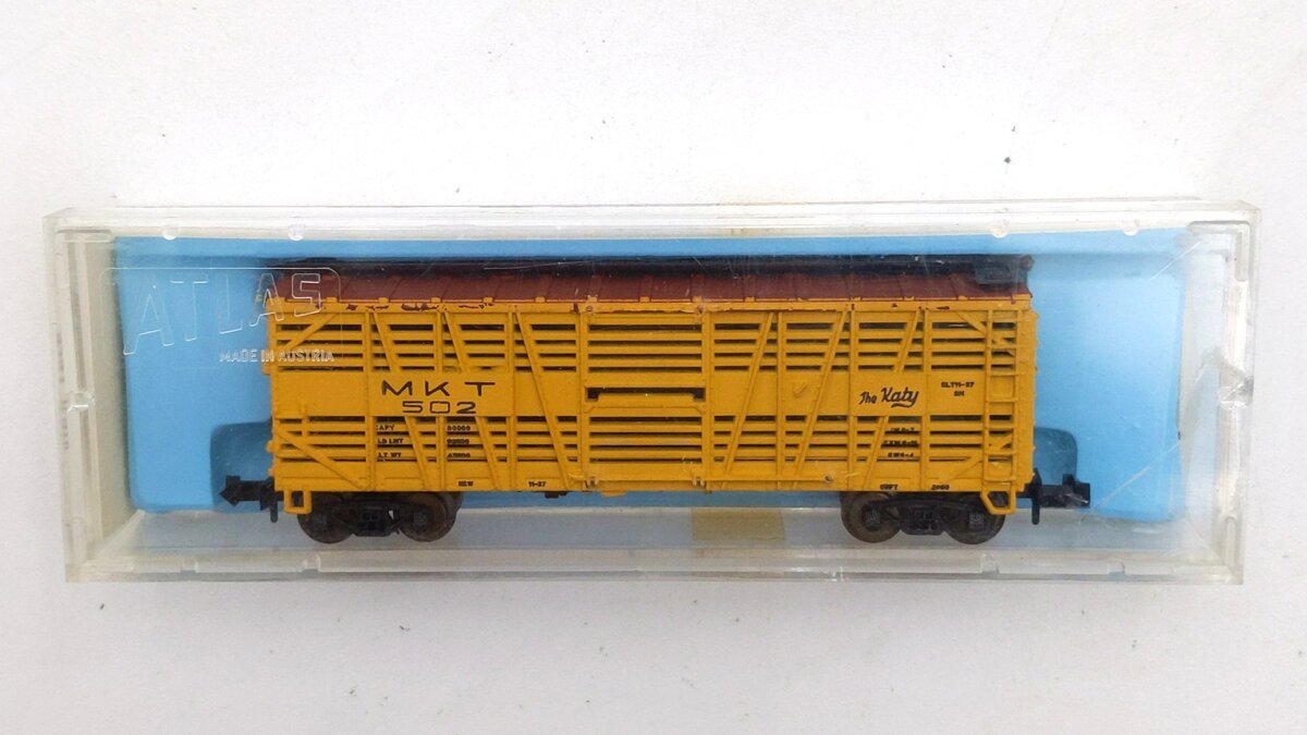 Atlas 2251 N Scale Missouri Kansas Texas MKT "The Katy" Cattle Car #502 EX/Box