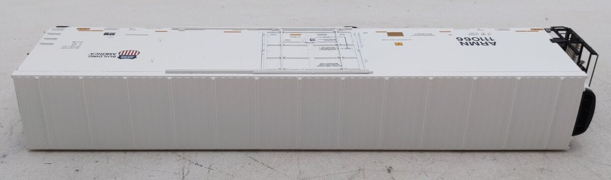 Atlas 50003368 N Union Pacific 64' Trinity Reefer (White/Black) #111066