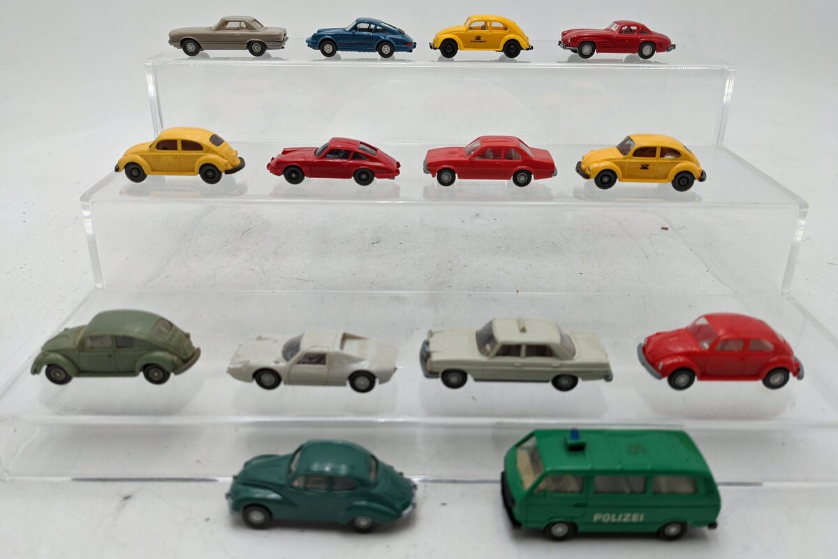 Wiking 1:89 HO Scale Assorted Plastic/Diecast Cars [14] EX