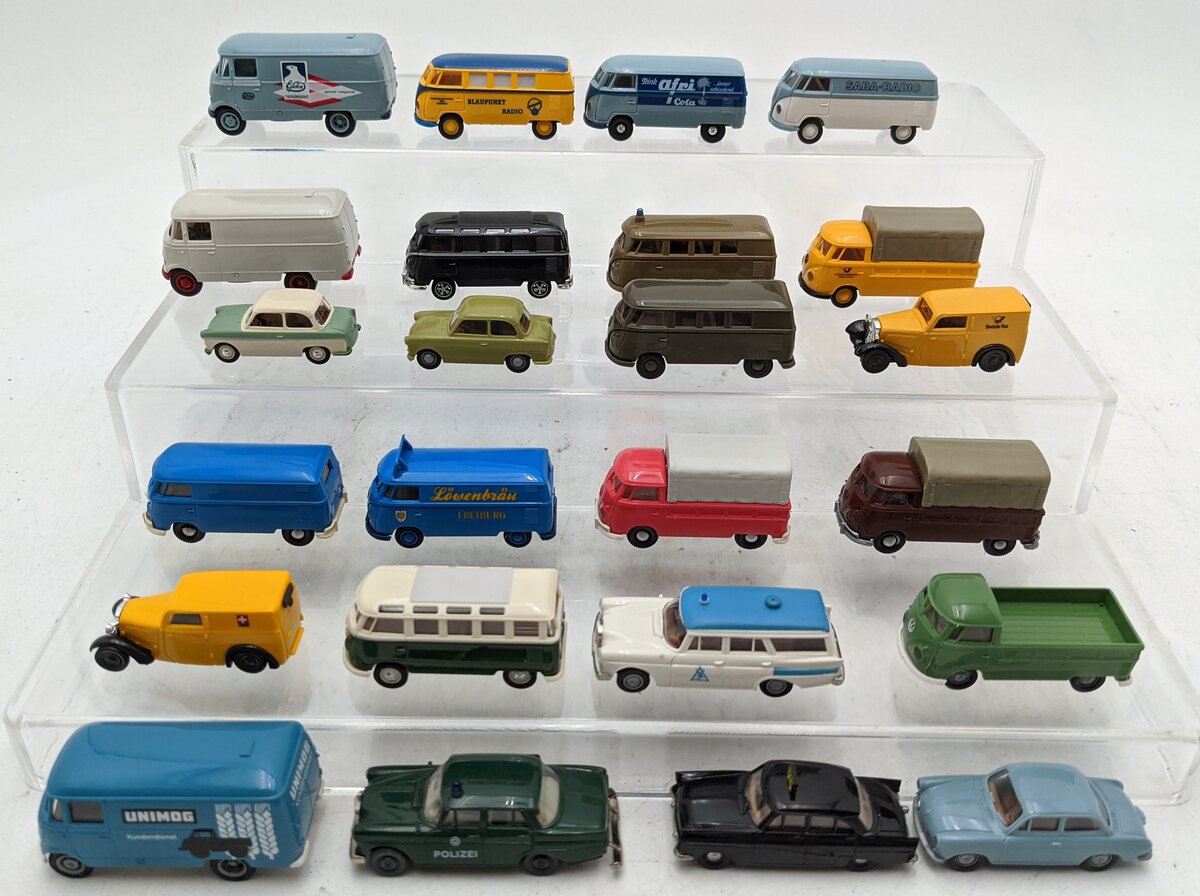 Brekina Automodelle 1:87 Assorted Cars Plastic/Die-Cast Cars [24] EX
