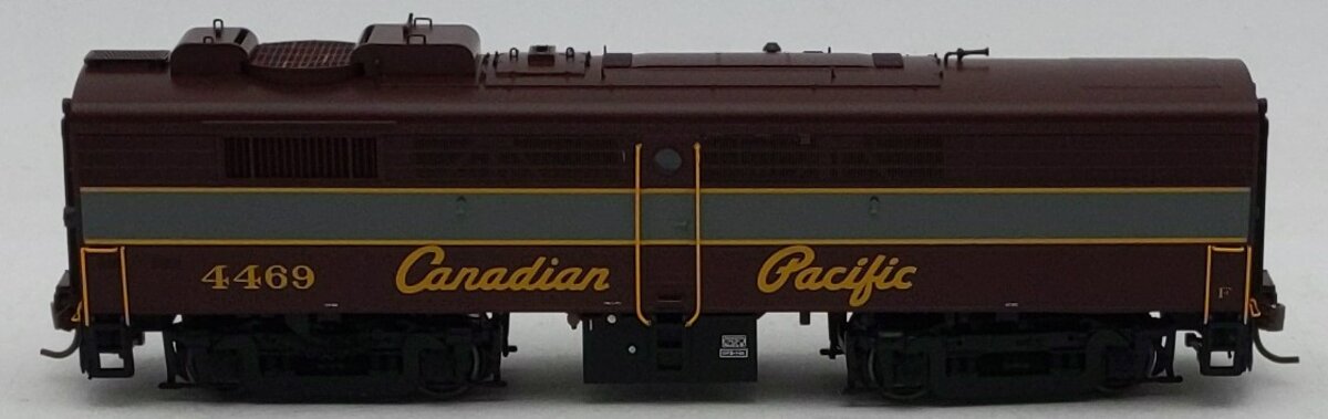 Rapido Trains 22511 HO Canadian Pacific MLW FB-2 Diesel Engine #4469 w/DCC/Sound LN/Box