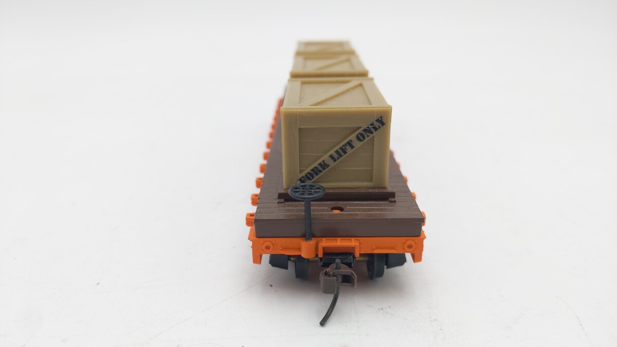 Mantua 727003 HO Scale Illlinois Central Gulf 40' Flatcar w/ Crates #99987 EX/Box