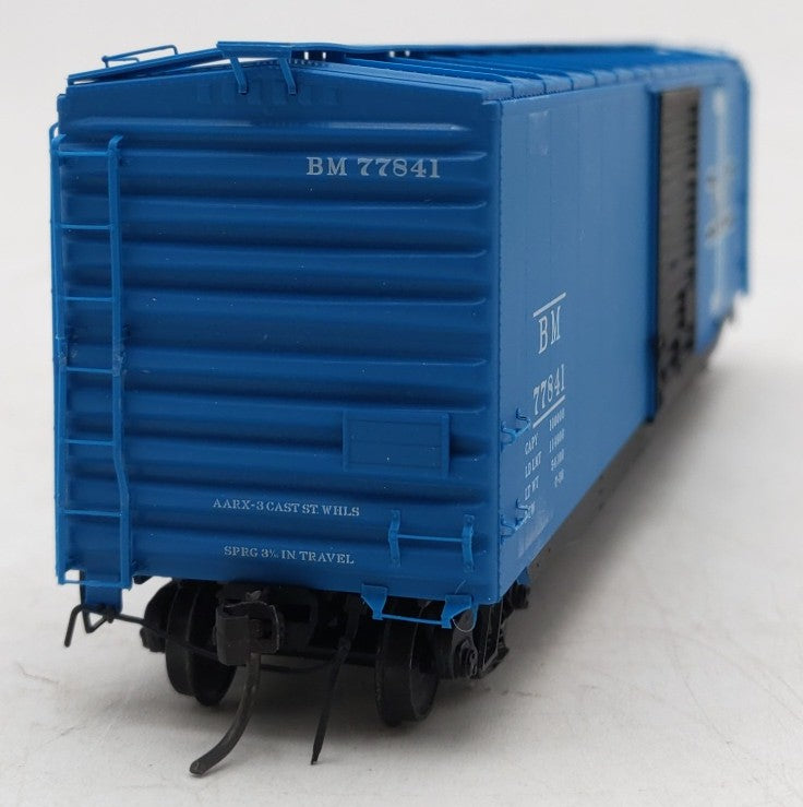Kadee 6019 HO Scale Boston & Maine 50' PS-1 Boxcar #77841 EX/Box