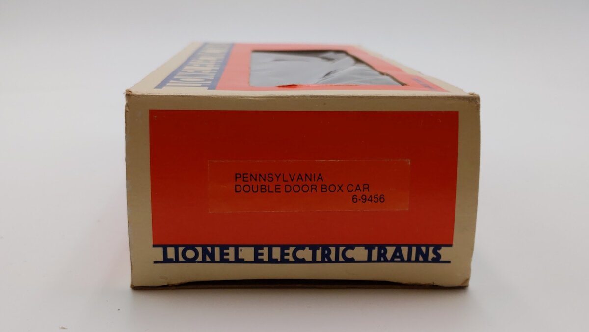 Lionel 6-9456 O Gauge Pennsylvania Railroad Double Door Boxcar #9456 NIB