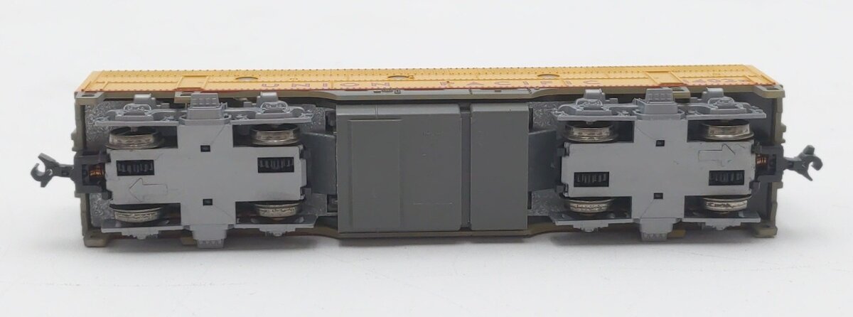 Kato 176-1107 N Union Pacific F3 B Unit Diesel Locomotive #1402B LN/Box