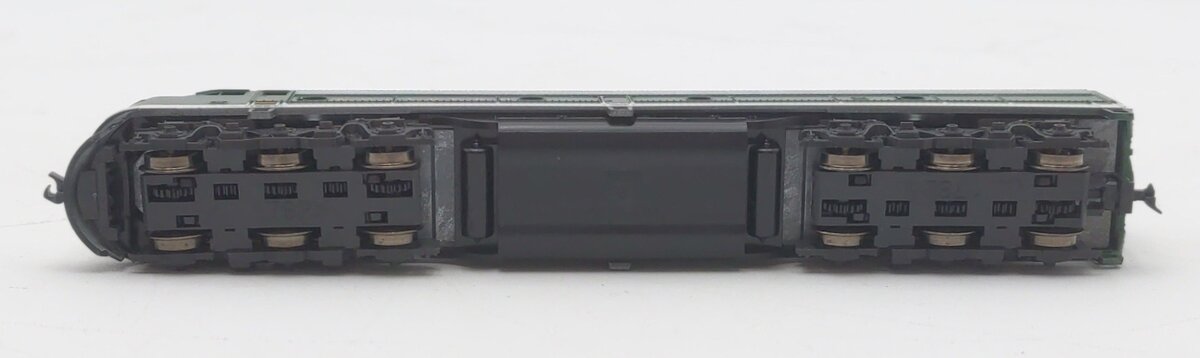 Kato 176-5301 N Scale Southern E8/9A Unit Diesel Locomotive #2925 w/ Sound EX/Box