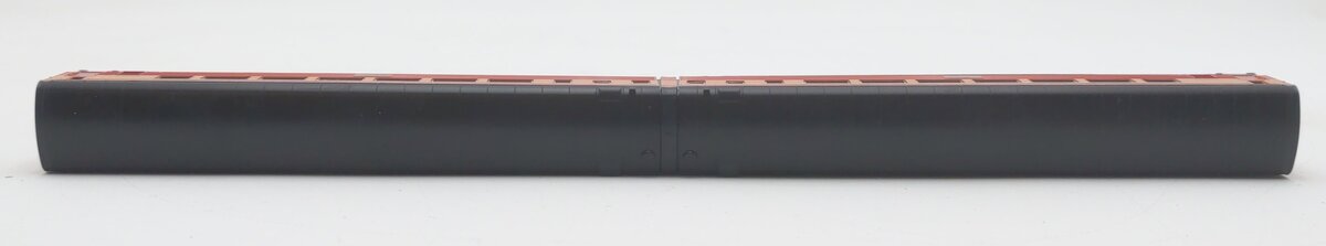 Kato 106-6301 N SP Morning Daylight Articulated Chair Car #1 (Set of 2) EX/Box