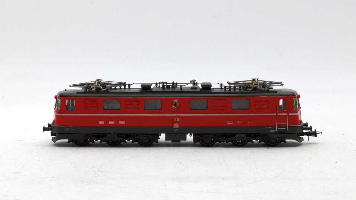 Marklin 3336 HO Scale Serie Ae 6/6 Electric Locomotive EX/Box