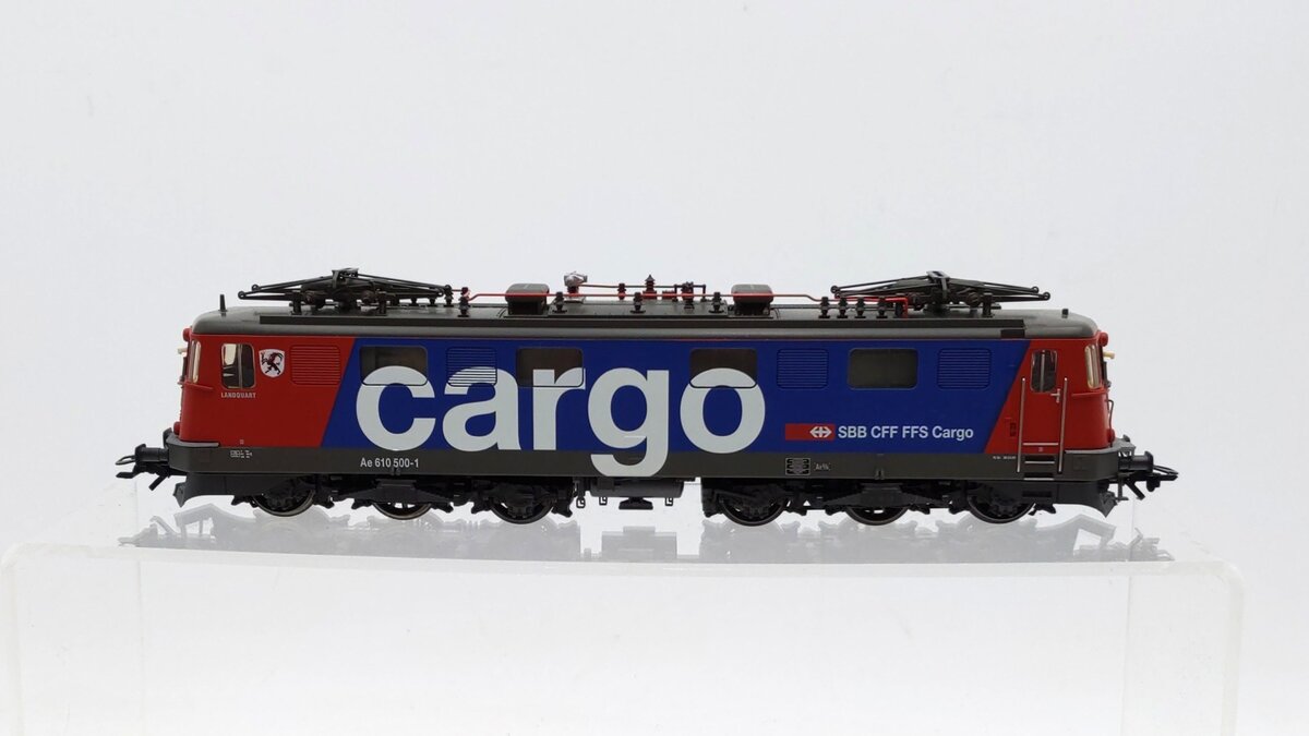Trix 22775 HO Scale Swiss Federal Railways Cargo Epochs VI Electric Locomotive EX/Box