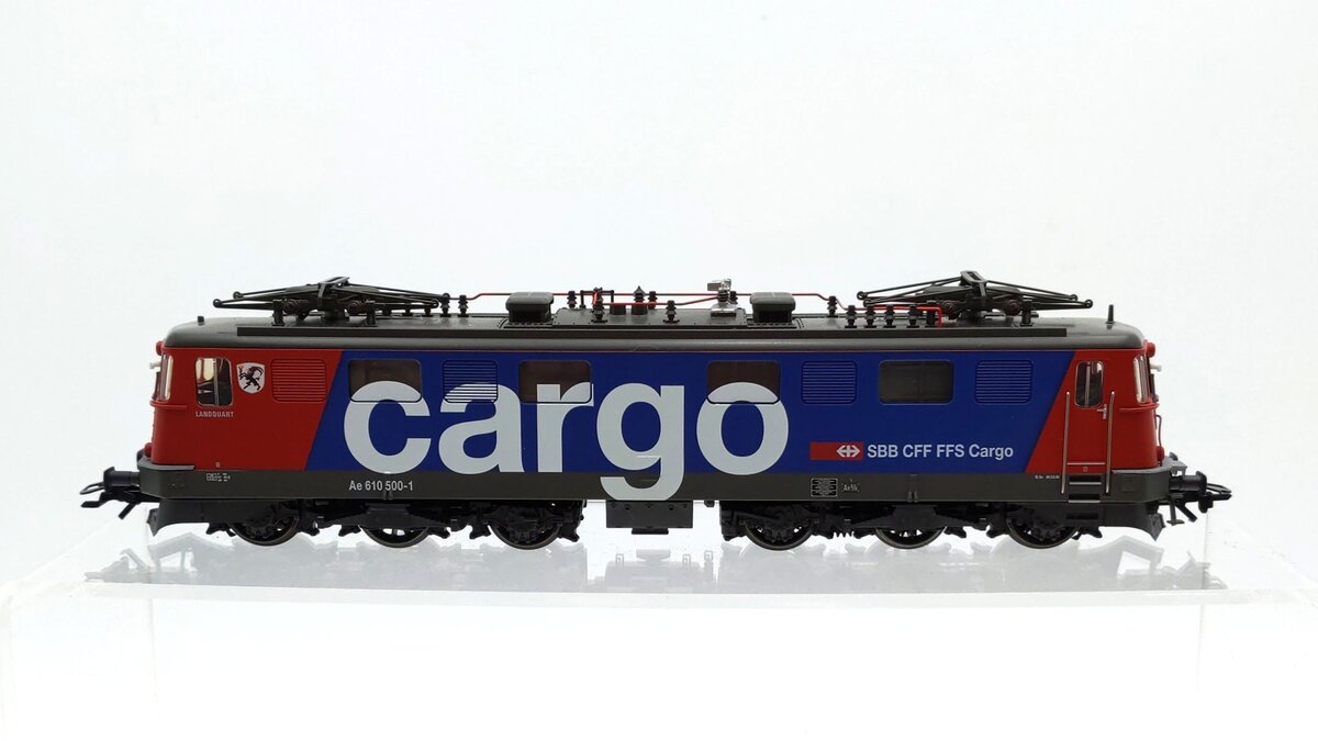 Trix 22775 HO Scale Swiss Federal Railways Cargo Epochs VI Electric Locomotive EX/Box
