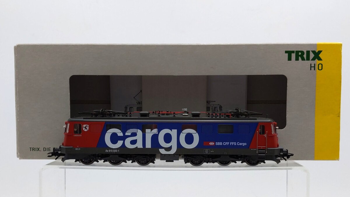 Trix 22775 HO Scale Swiss Federal Railways Cargo Epochs VI Electric Locomotive EX/Box