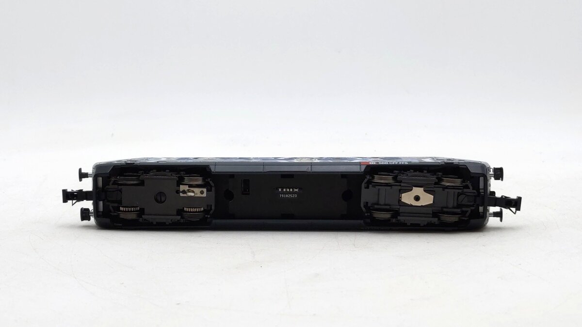 Trix 22726 HO Scale Swiss Federal Railways SBB Series 460 Electric Locomotive EX/Box