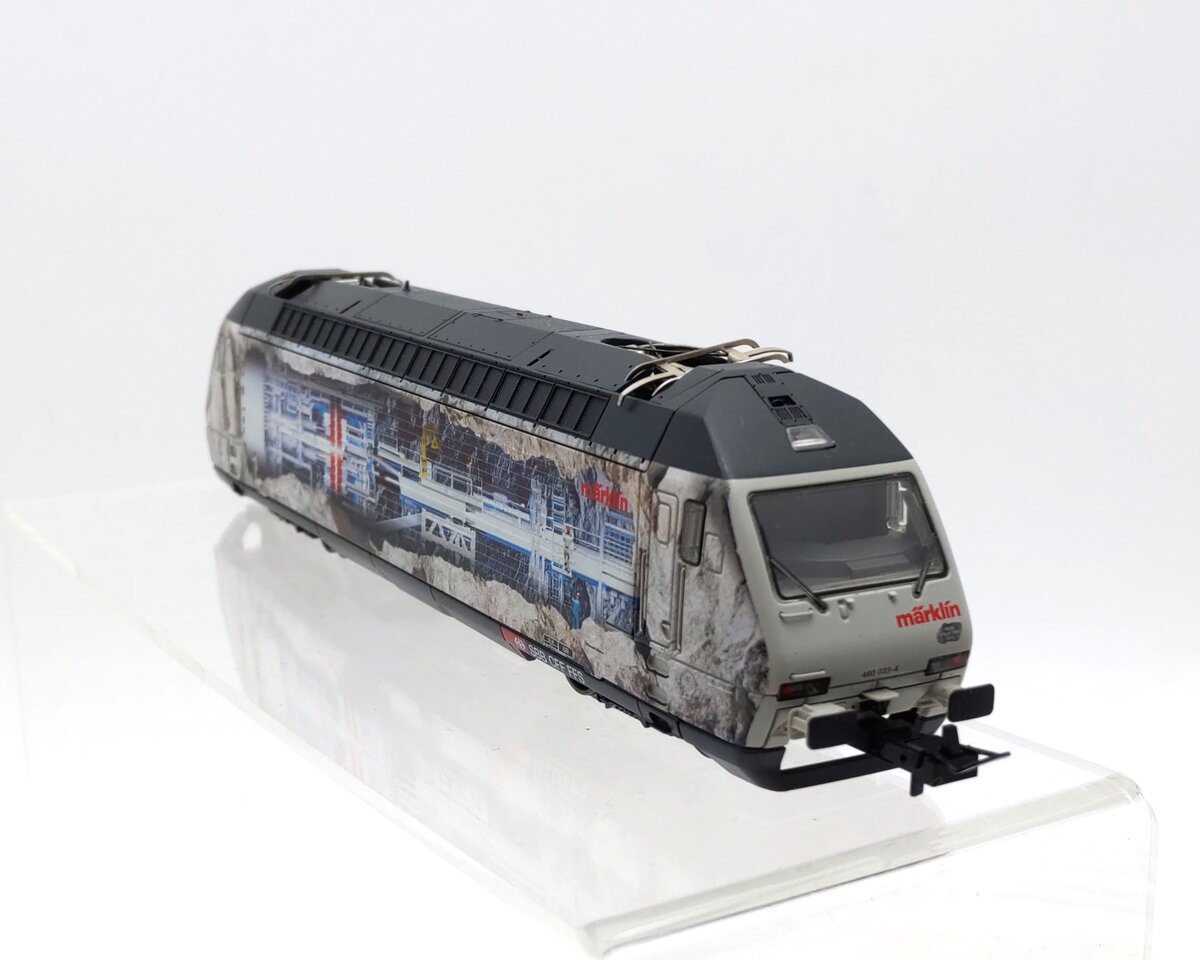 Trix 22734 HO Scale Swiss Federal Railways Series 460 Electric Locomotive #003-4 LN/Box