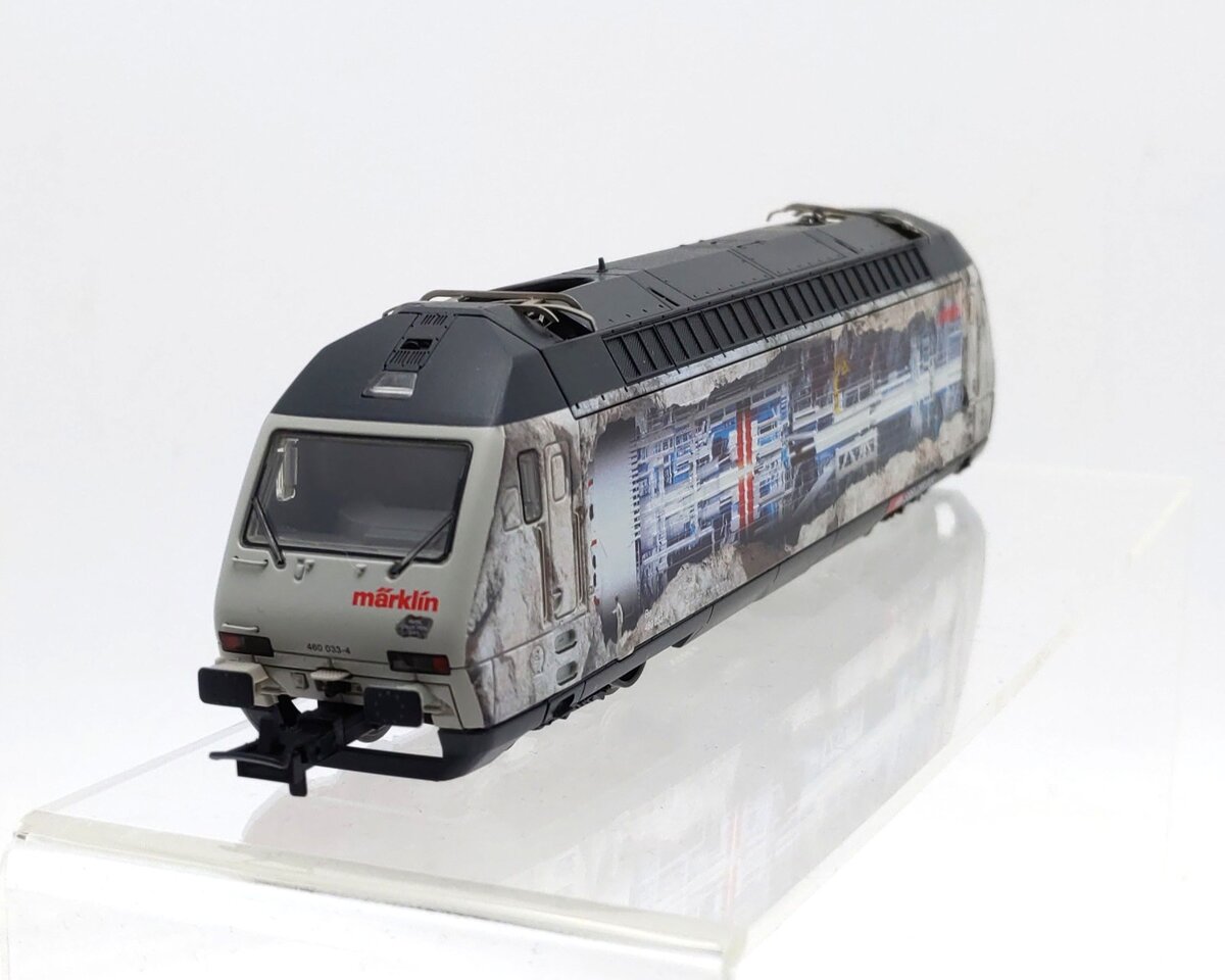 Trix 22734 HO Scale Swiss Federal Railways Series 460 Electric Locomotive #003-4 LN/Box